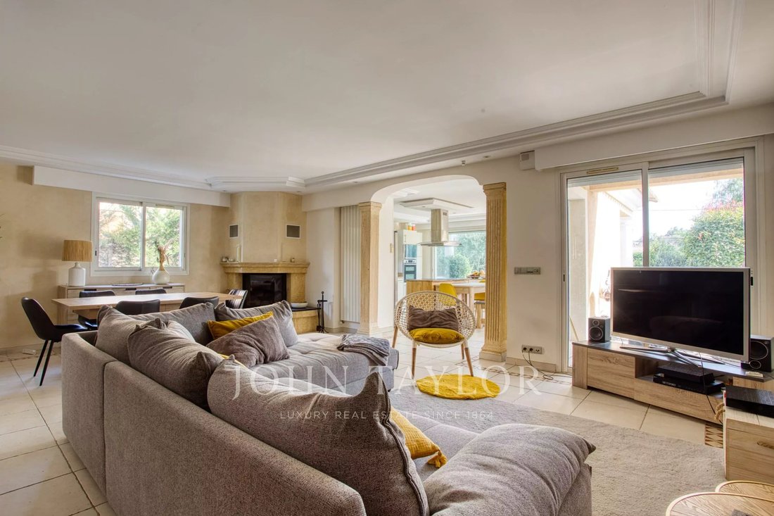 Villa in La Constance-Le Puy, Antibes, France 4 - 17058611
