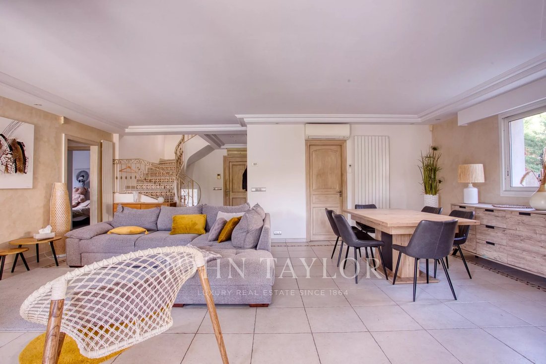 Villa in La Constance-Le Puy, Antibes, France 5 - 17058611