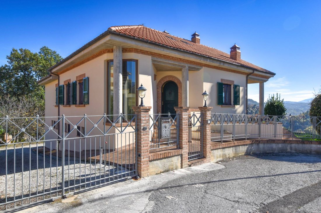 Apartment in Amandola, Marche, Italy 2 - 16713609