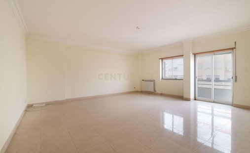 Apartment in Odivelas, Lisbon, Portugal 1