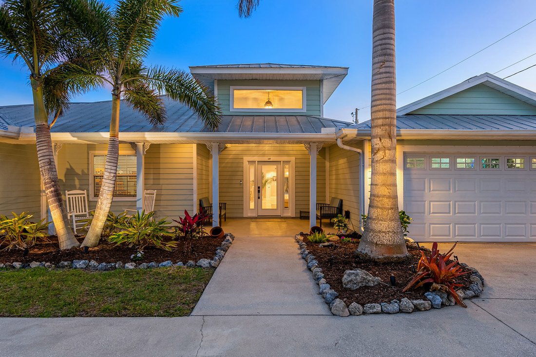Venice, Florida, United States 4 - 17059843