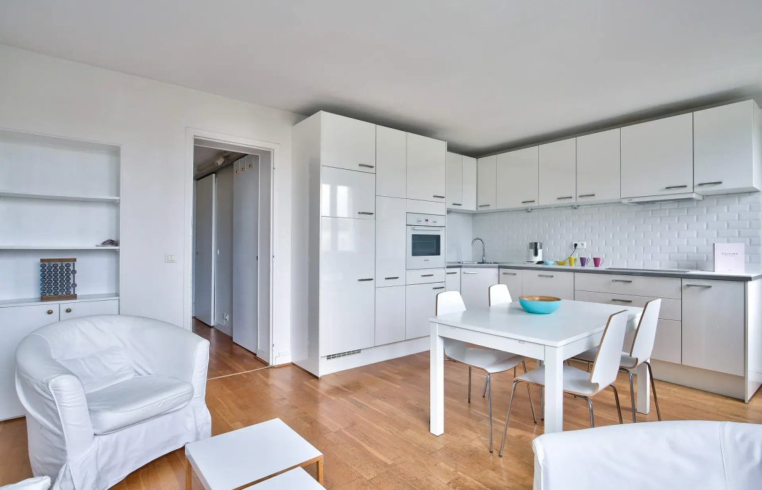 Apartment in Forêt, Saint-Germain-en-Laye, France 2 - 17043187