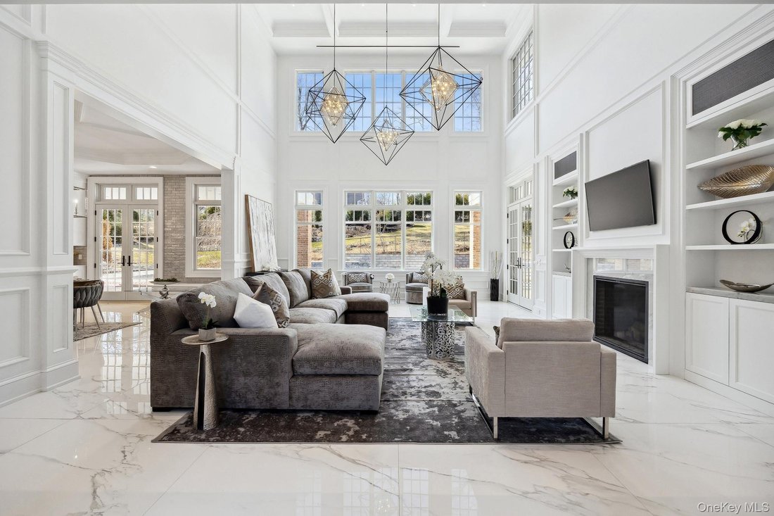 House in Huntington Station, New York, United States 4 - 17060734
