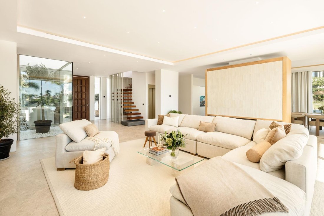 Villa in Nueva Andalucia, Marbella, Spain 5 - 15318681