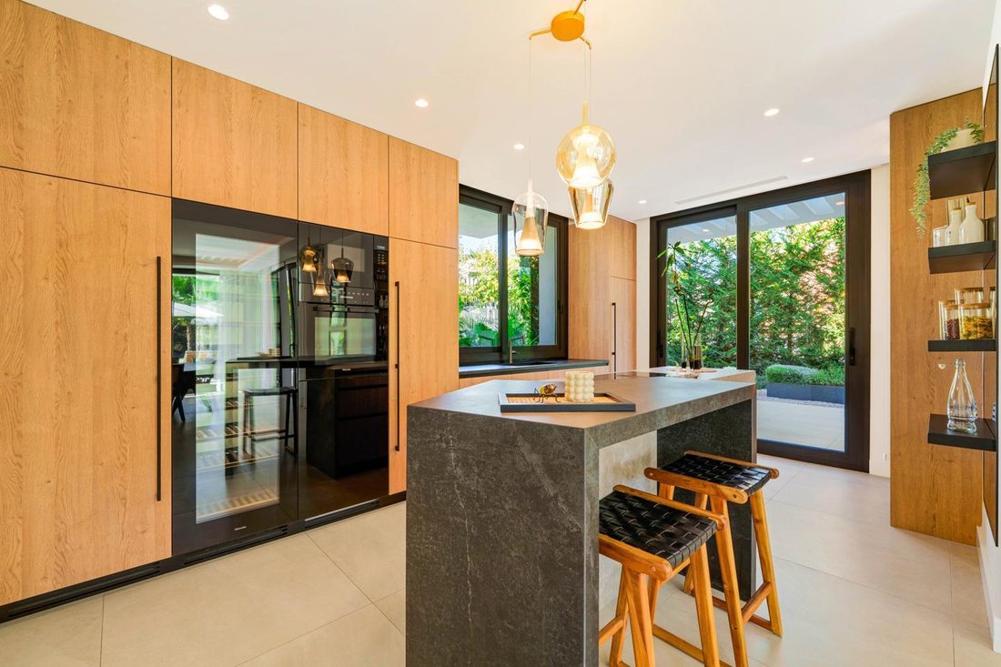 Villa in Marbella, Andalusia, Spain 4 - 15468581