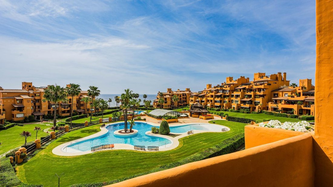 Apartment in Estepona, Andalusia, Spain 4 - 16123705