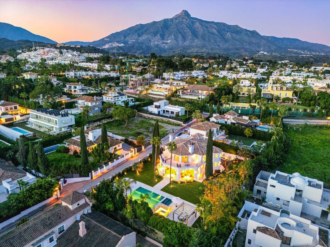 Villa en Nueva Andalucía, Marbella, España 2 - 16644289
