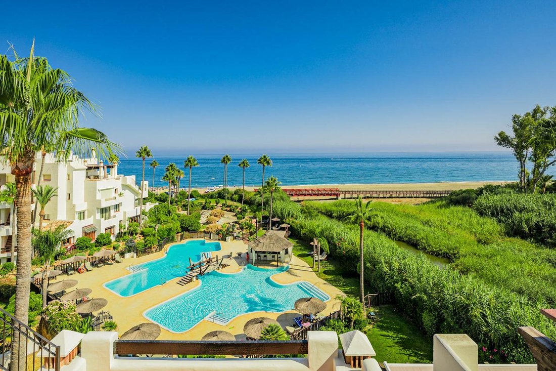 Penthouse in Estepona, Andalusia, Spain 2 - 16138217