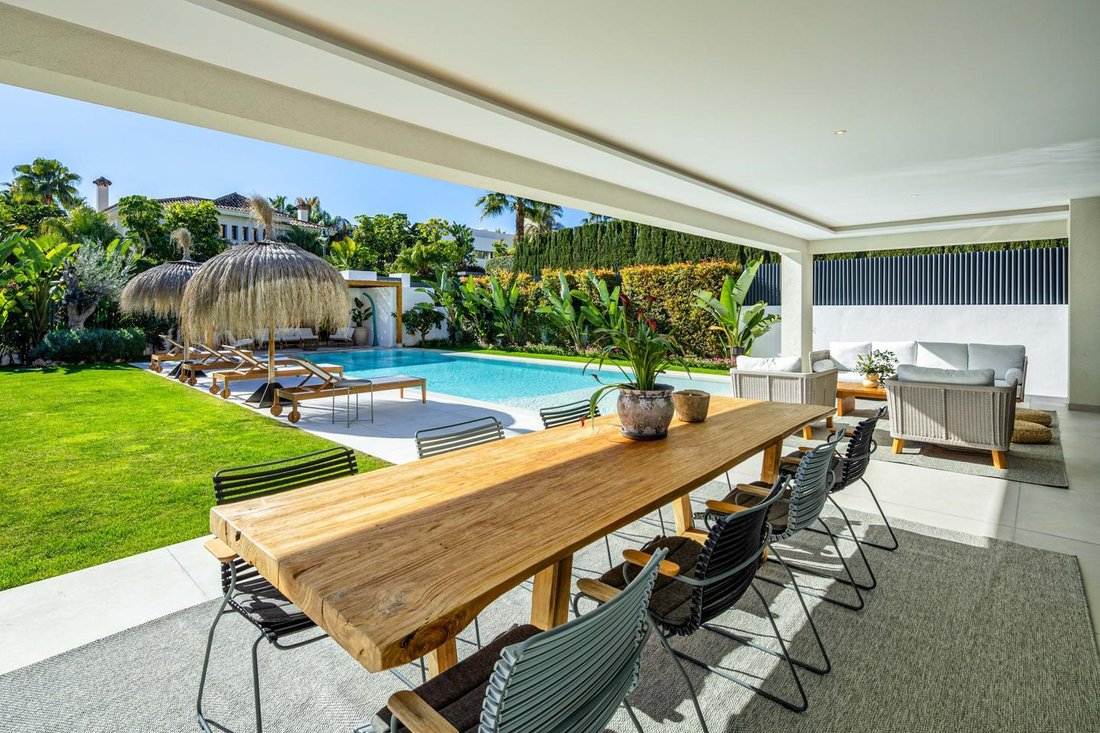 Villa in Nueva Andalucia, Marbella, Spain 5 - 15438624