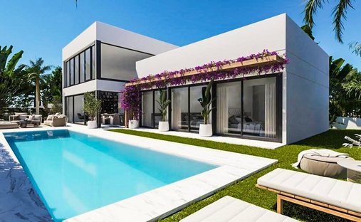 Villa in Estepona, Andalusia, Spain 1