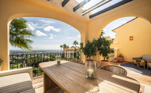 Penthouse in La Quinta, Benahavis, Andalusia 1