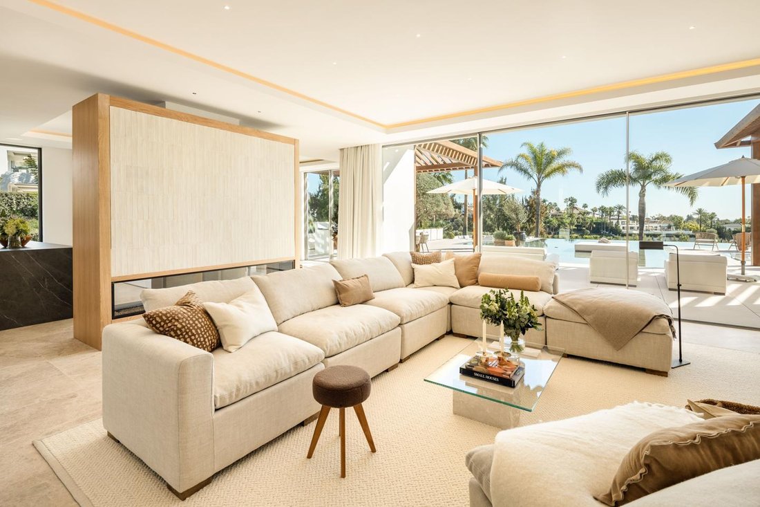Villa in Nueva Andalucia, Marbella, Spain 4 - 15318681
