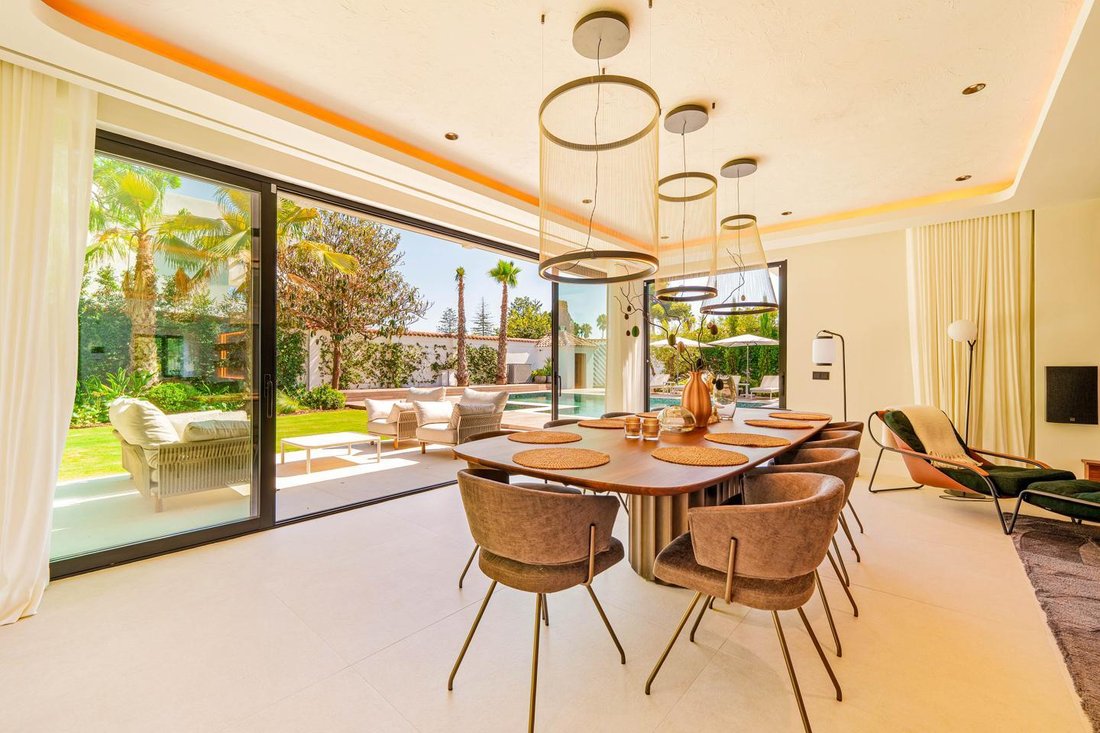 Villa in Puerto Banus, Marbella, Spain 4 - 16084118