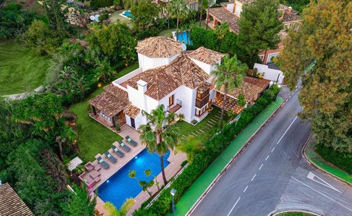 Villa a La Quinta, Benahavís, Andalusia 1