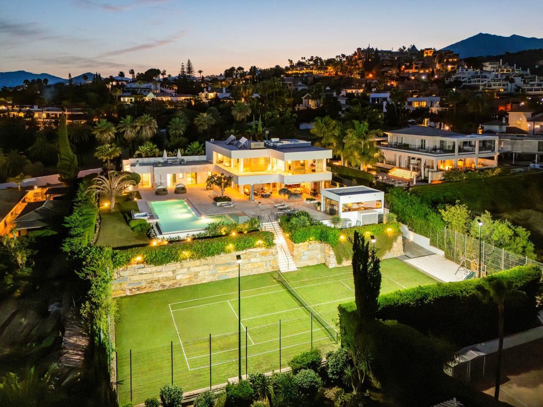 Villa in Nueva Andalucia, Marbella, Spain 1 - 16159201