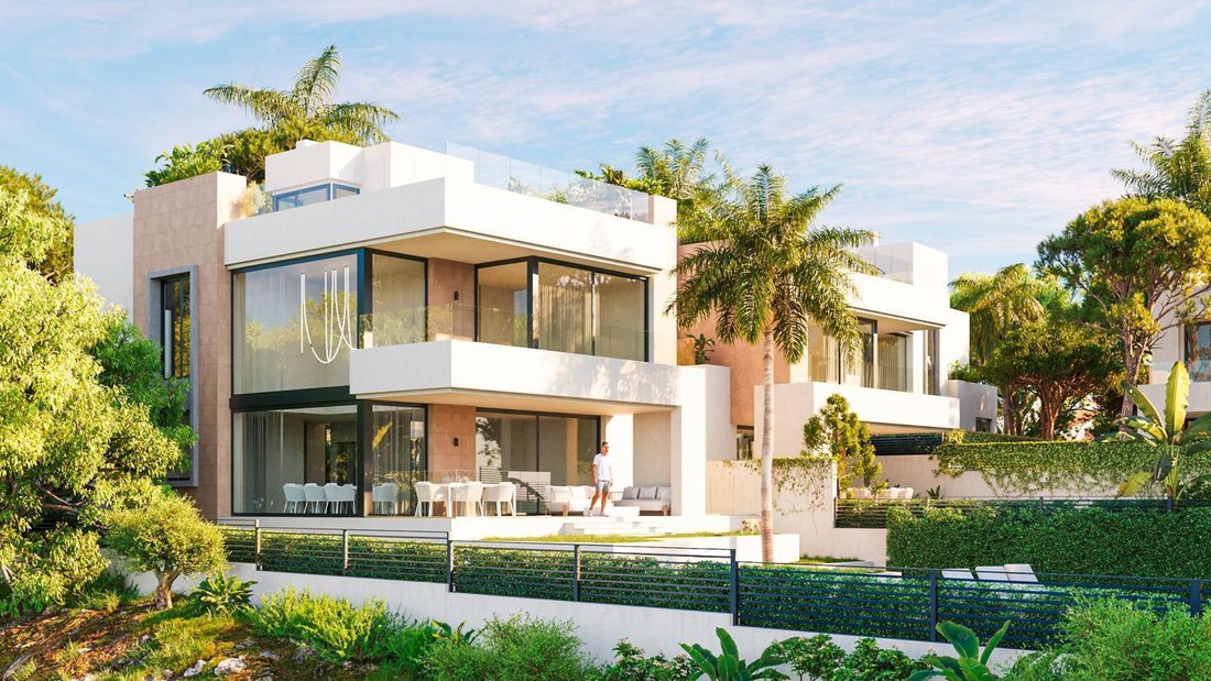 Villa in Marbella, Andalusia, Spain 1 - 15318709
