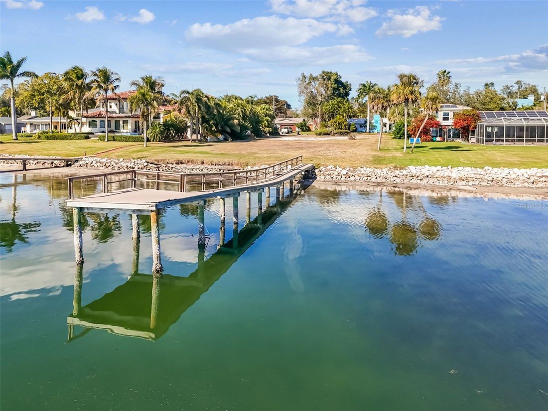 Land in St. Petersburg, Florida, United States 4 - 17060690
