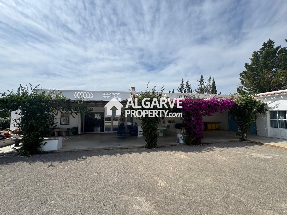 Villa in Moncarapacho, Algarve, Portugal 1 - 17061165