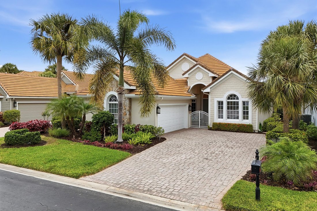 House in Naples, Florida, United States 1 - 17061161