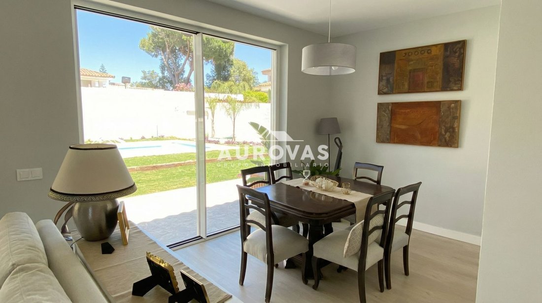 Chalet in El Puerto de Santa María, Andalusia, Spain 4 - 16277039