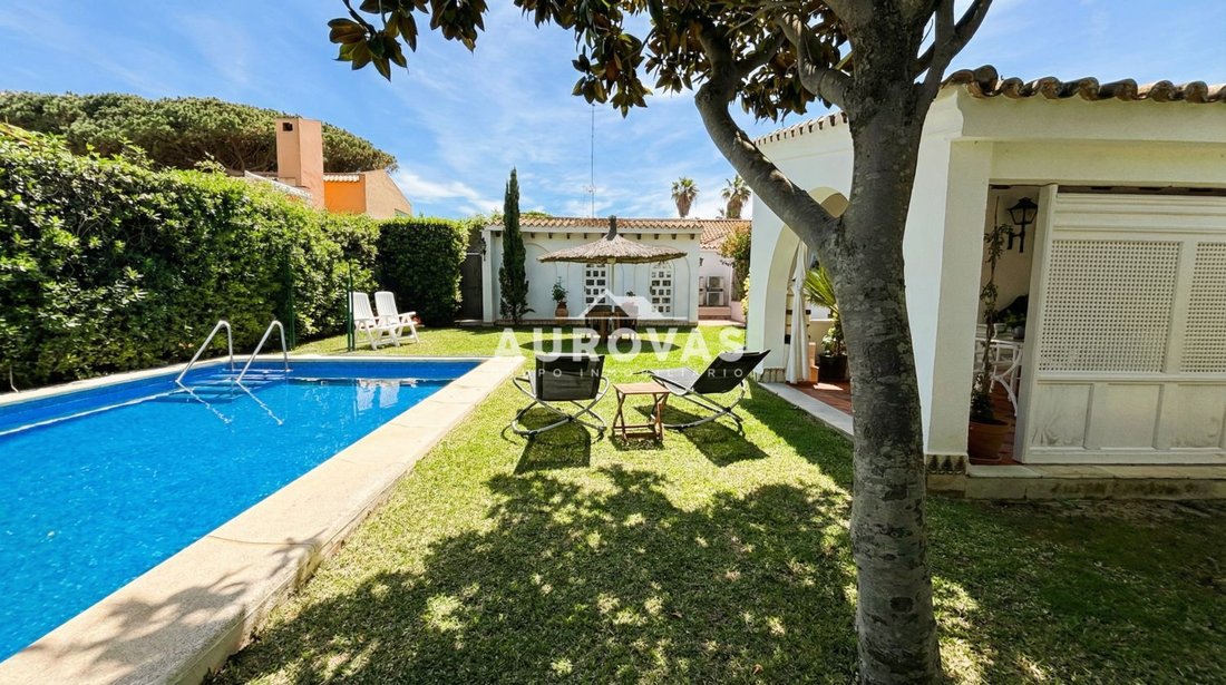Chalet in El Puerto de Santa María, Andalusia, Spain 2 - 13107795