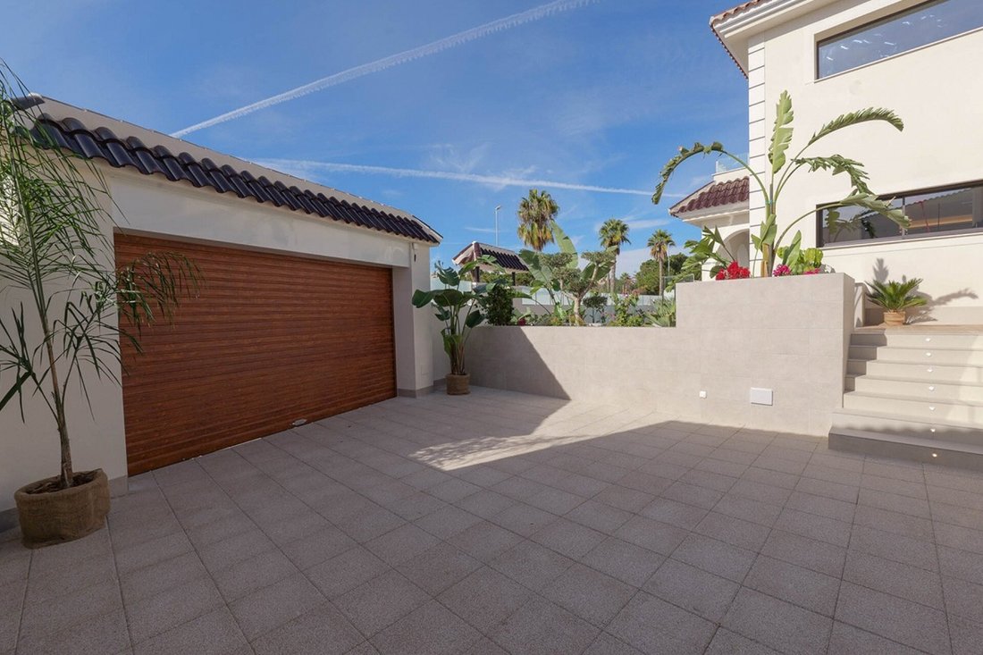 Villa in Quesada, Rojales, Land Valencia 5 - 17061121