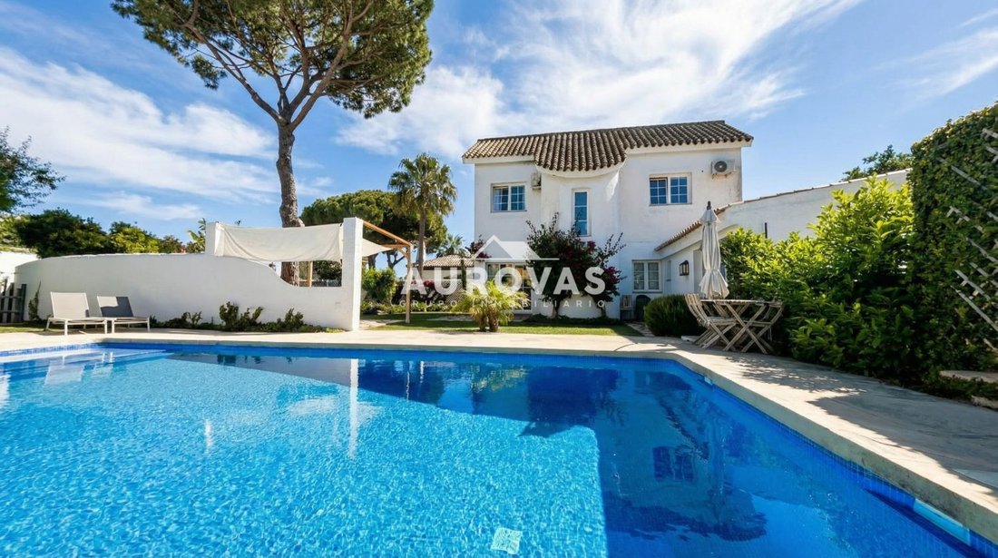 Chalet in El Puerto de Santa María, Andalusia, Spain 3 - 13107998