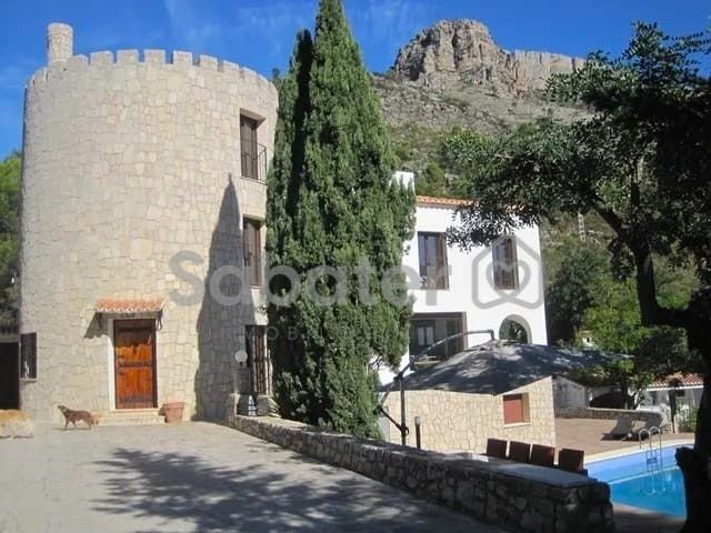 Chalet in Benifairo de la Valldigna, Valencian Community, Spain 1 - 17061098
