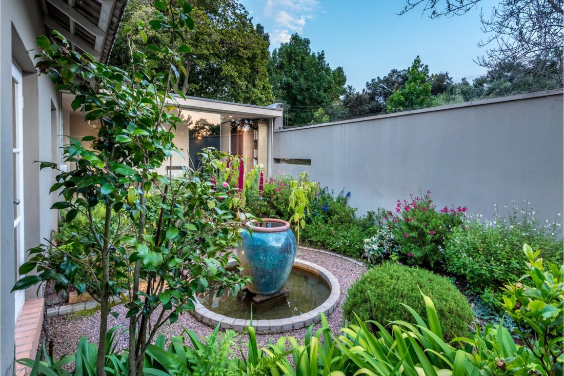 House in Johannesburg, Gauteng, South Africa 5 - 16622595