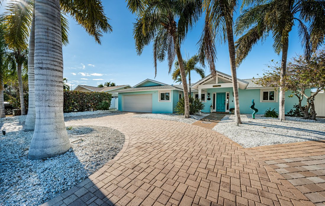 House in St. Pete Beach, Florida, United States 4 - 17061325