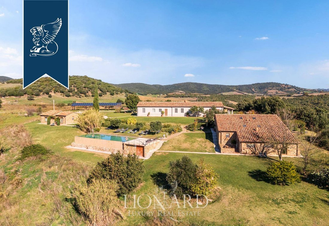 Villa in Campagnatico, Tuscany, Italy 4 - 17064392