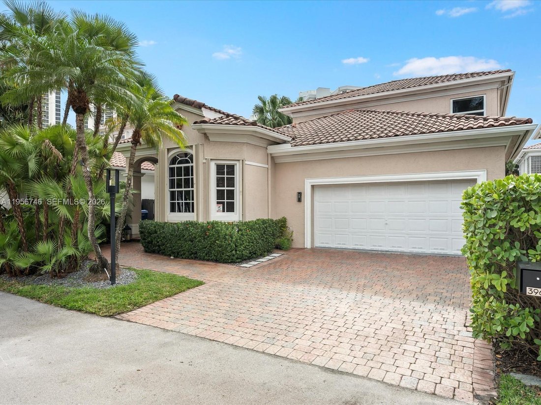 House in Sunny Isles Beach, Florida, United States 2 - 17062926