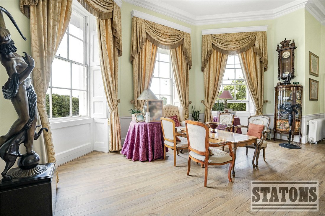 Apartment in Broxbourne, England 3 - 17061767
