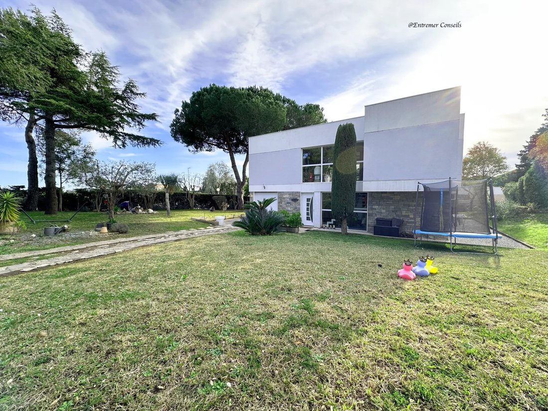Maison à Villeneuve-Loubet, Provence-Alpes-Côte d'Azur, France 2 - 17063106