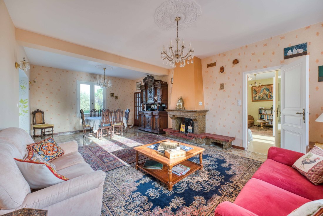 House in Le Chateau-d'Oleron, Nouvelle-Aquitaine, France 3 - 16496330