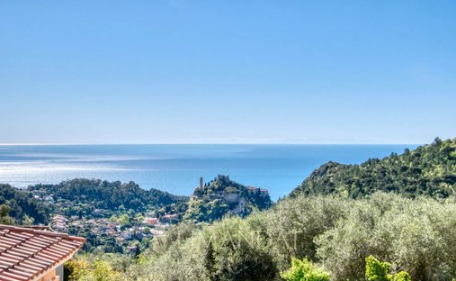 Villa in Èze, Provence-Alpes-Côte d'Azur, France 1