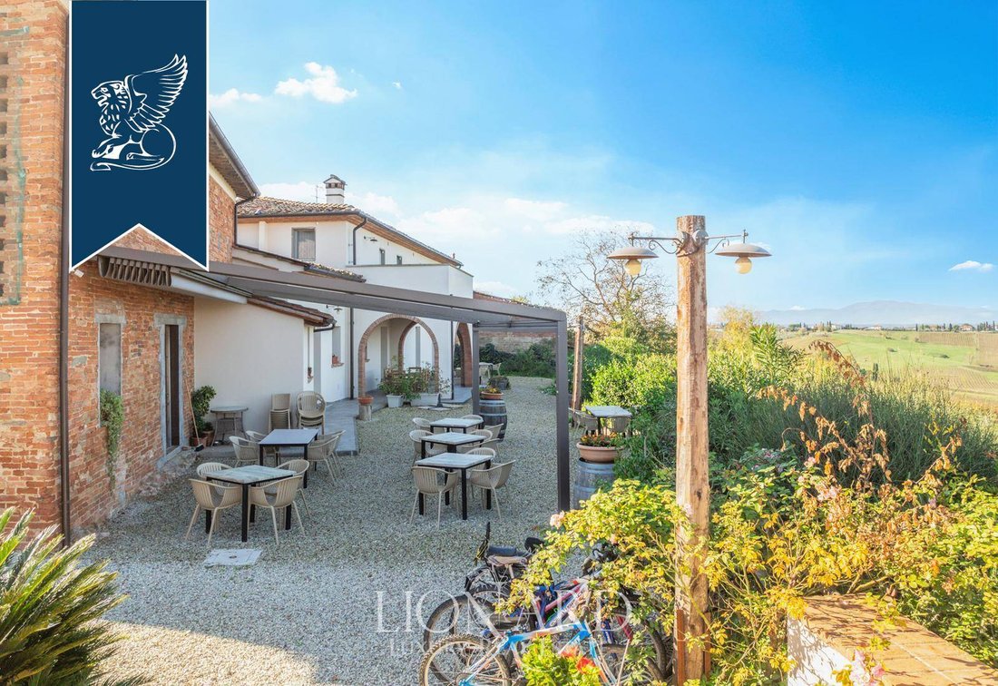 Villa in Center, Cerreto Guidi, Tuscany 5 - 17064377