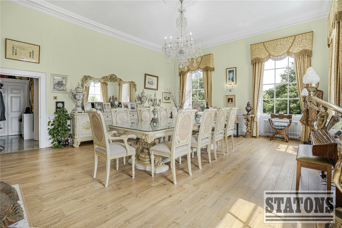 Apartment in Broxbourne, England 4 - 17061767
