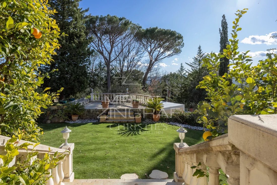 Villa in Fayence, Provence-Alpes-Côte d'Azur, France 2 - 17064165