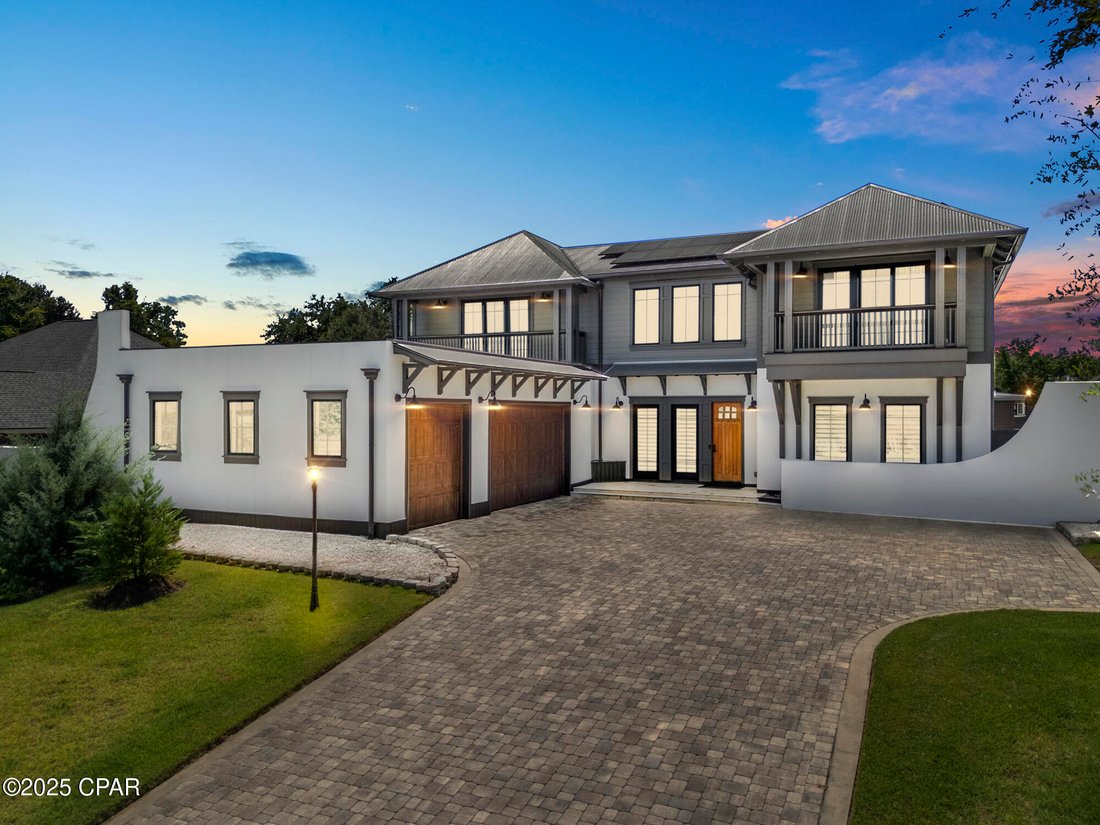 House in Panama City, Florida, United States 1 - 17063485