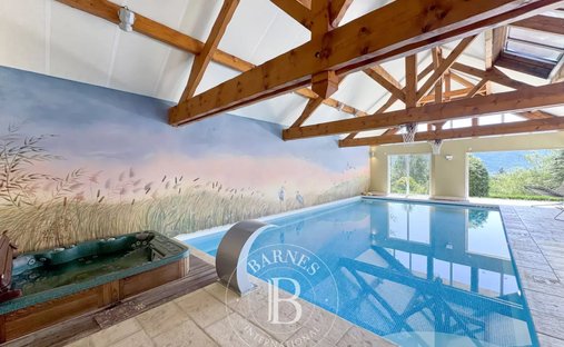 Tenuta a Nances, Alvernia-Rodano-Alpi, Francia 1