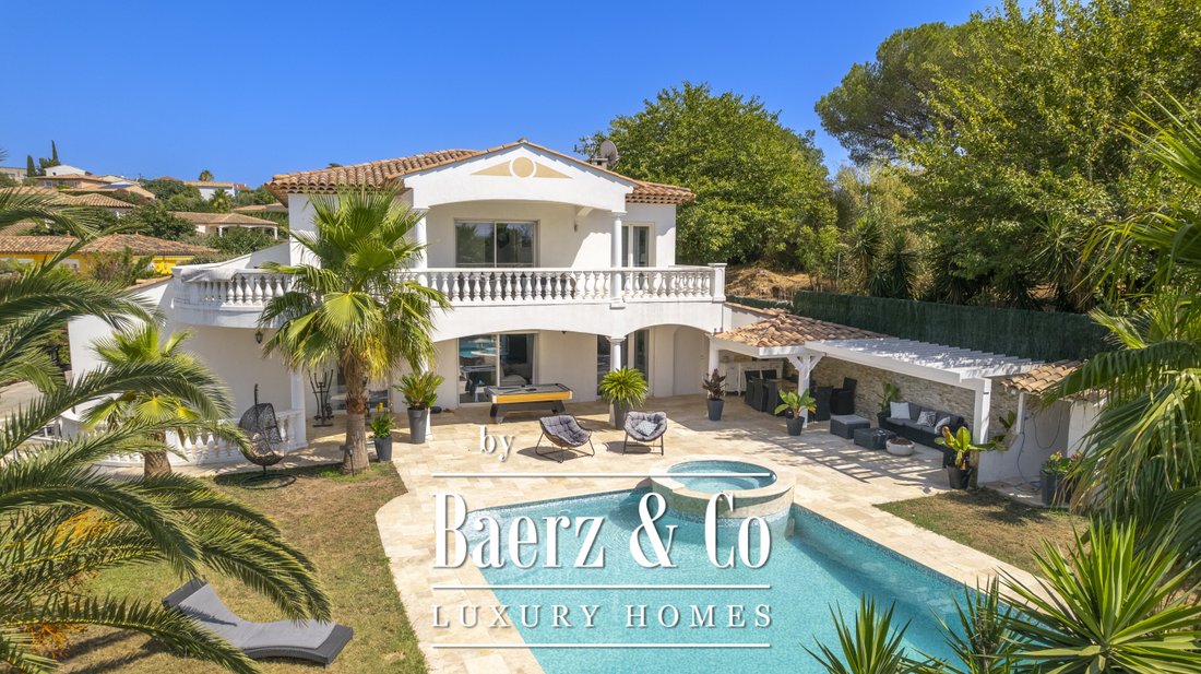 Villa in Centre Ville, Frejus, France 1 - 17061841