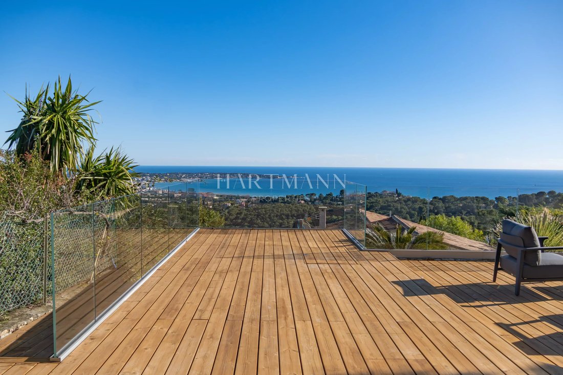 Villa in Brusquet-Retenaou-Devens, Vallauris, France 2 - 17064541
