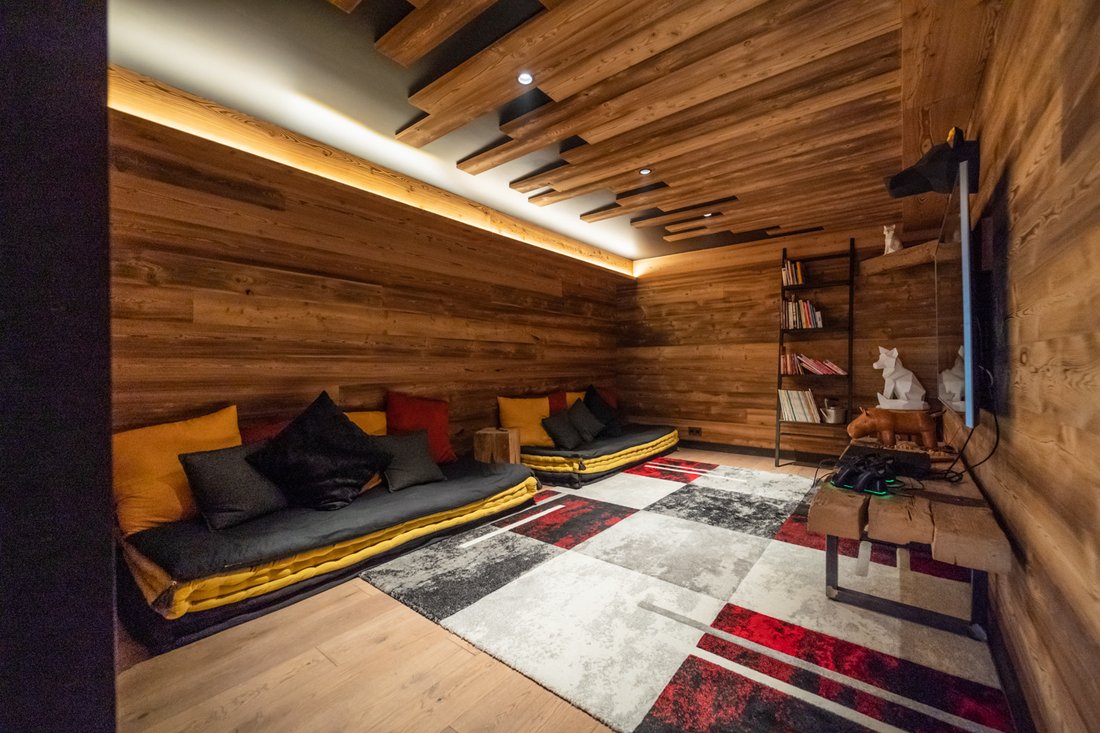 House in La Clusaz, Auvergne-Rhône-Alpes, France 3 - 17064108