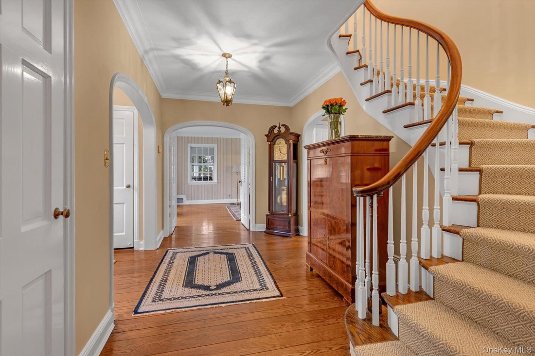 House in Port Washington, New York, United States 3 - 17064220