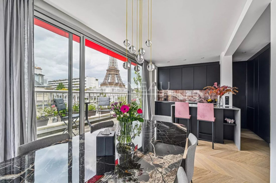 Apartment in Dupleix-Motte Picquet, Paris 15e Arrondissement, Paris 3 - 17061413