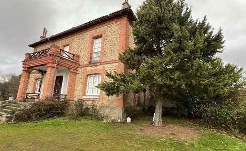 Villa en Navas de Riofrío, Castilla y León, España 1