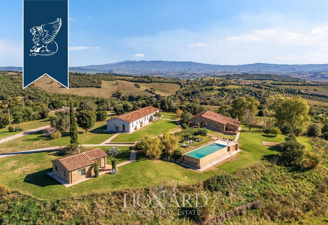 Villa in Campagnatico, Tuscany, Italy 1 - 17064392