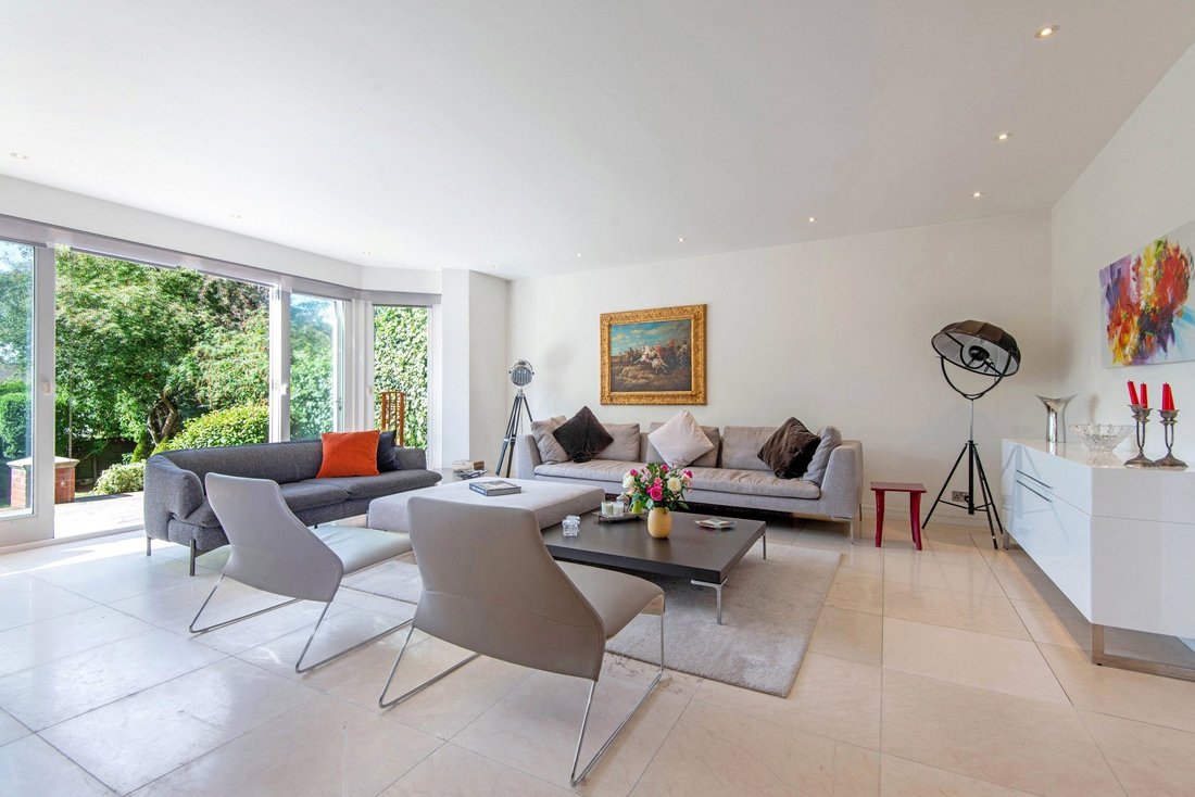 House in Finchley, Barnet, England 2 - 17061552