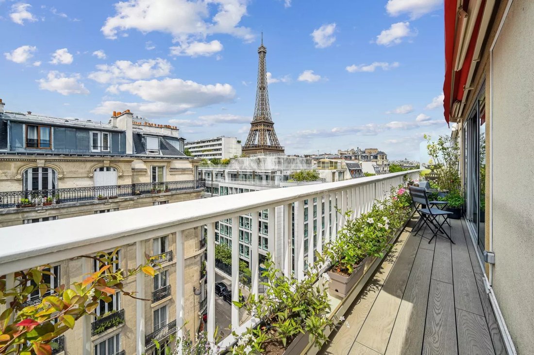 Apartment in Dupleix-Motte Picquet, Paris 15e Arrondissement, Paris 2 - 17061413